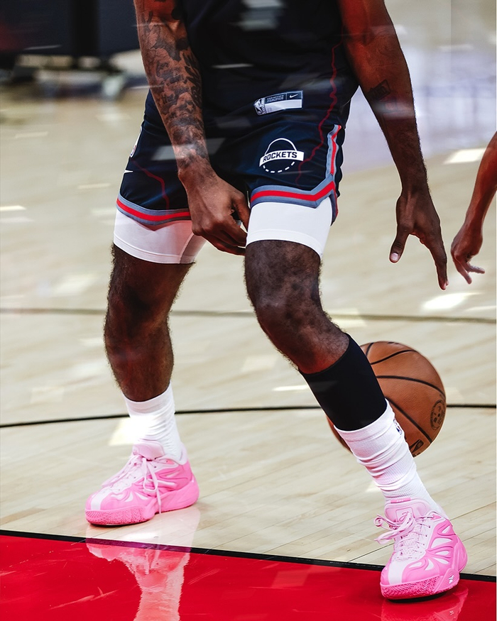 率巴黎首夺欧冠！官方：多纳鲁马当选FIFA年度最佳门将（官方宣布：多纳鲁马当选FIFA年度最佳门将，率巴黎捧得队史首座欧冠）