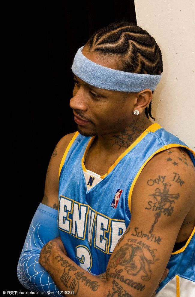 波兰媒体：莱万妻子经常分享跳交际舞的视频，引发了夫妻争吵（波媒称：莱万妻子频晒交际舞视频，夫妻因此起争执）