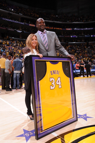 中足联财务约定：球员收取合同外价值超一万元现金或物品需报备（中足联明确财规：球员收受合同外现金或物品超1万元须报备）