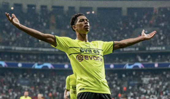 斯图加特的恩达夫在伤愈后重拾状态：逆境中的前锋之路（伤愈归来再现锋芒：恩达夫在斯图加特的逆袭之路）