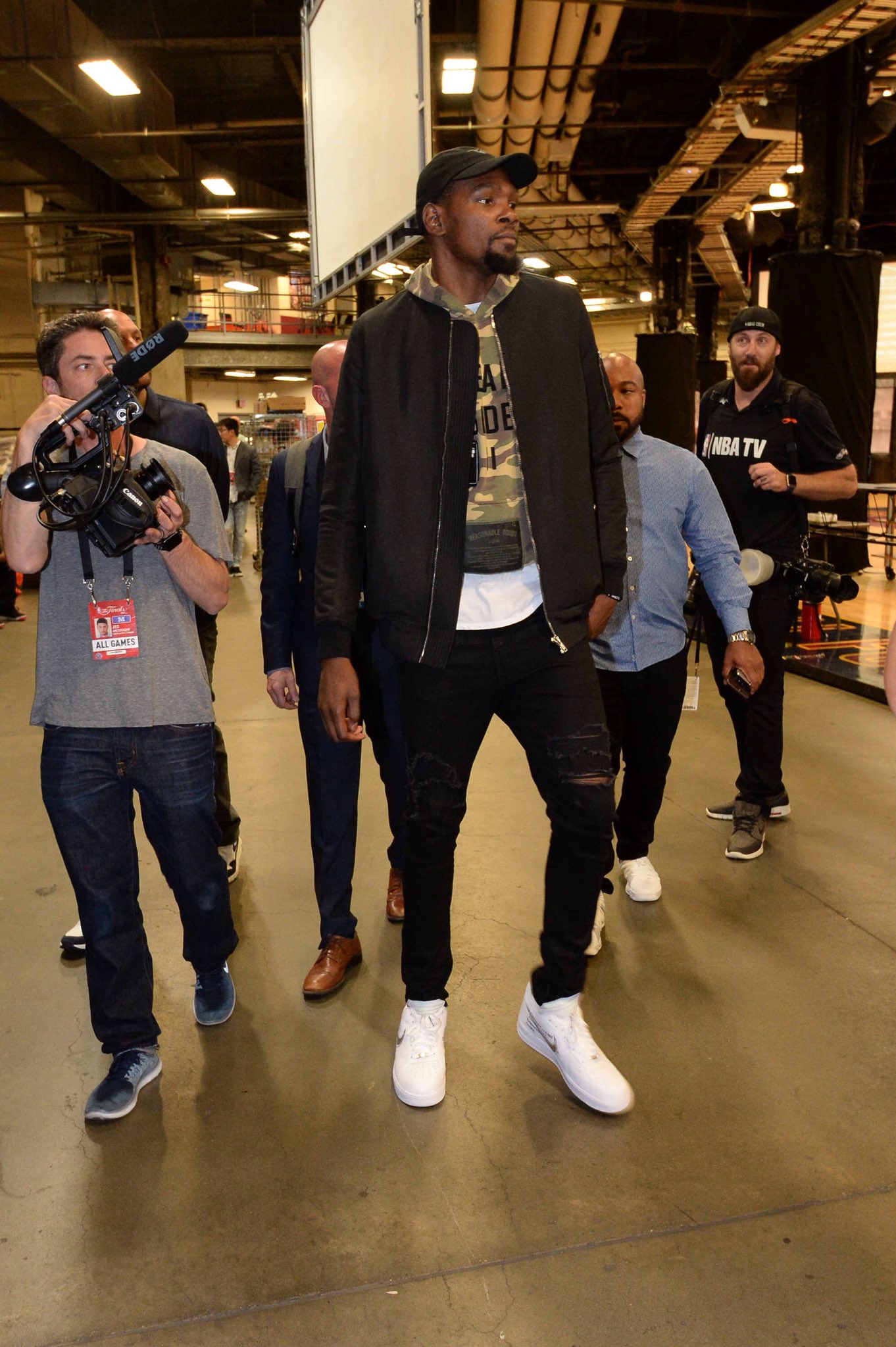 罗马诺：谢什科即将做出最终决定，纽卡愿意满足莱比锡的要价（罗马诺：谢什科临近最终抉择，纽卡愿匹配莱比锡要价）