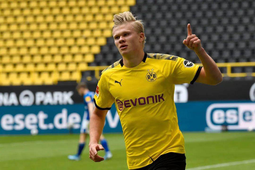 ESPN：虽在独行侠和勇士处境不同，克莱仍希望效力争冠队（ESPN：尽管在独行侠与勇士境遇不同，克莱仍渴望加盟争冠球队）