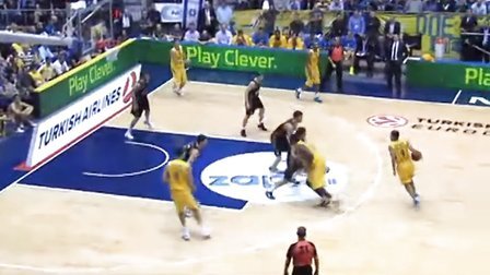 11轮21分，博洛尼亚赢那不勒斯创队史意甲三分制时代最佳开局（击败那不勒斯后，博洛尼亚11轮拿下21分，刷新队史意甲三分制最佳开局）