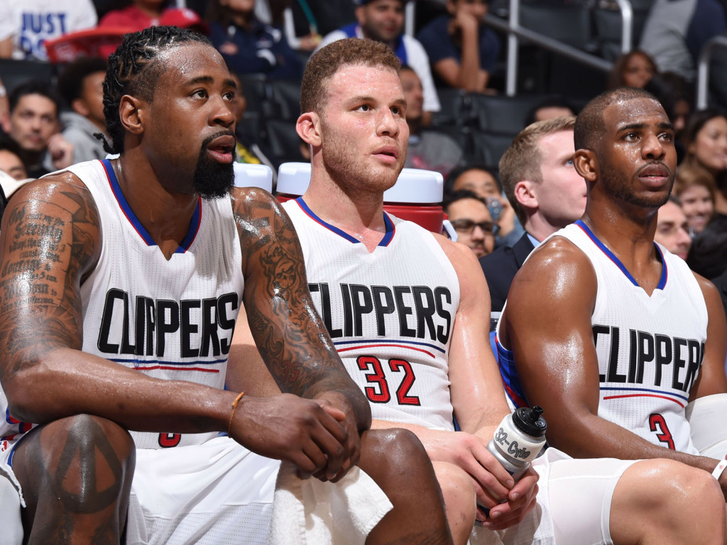 斯洛文尼亚主帅：奥布拉克感到不适，将缺席与瑞典的比赛（斯洛文尼亚主帅：奥布拉克因不适无缘对阵瑞典）