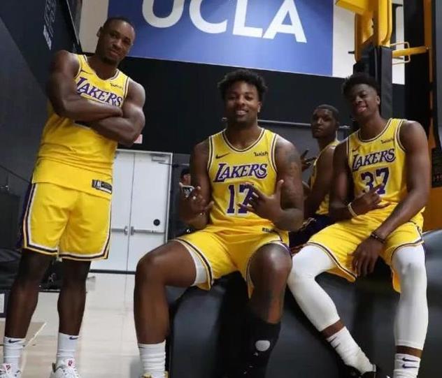 苗原：深圳青年人在谈云南玉昆外援恩里克、内内，球队想冲超（苗原：深圳青年人正洽谈云南玉昆外援恩里克、内内，目标冲超）