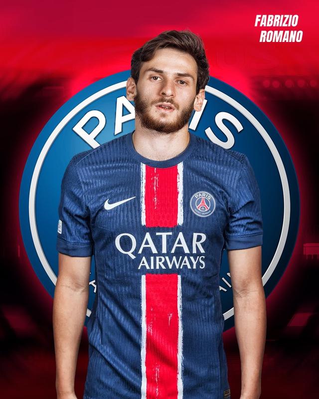 英超第14轮：达洛特破门 曼联1-1西汉姆联（英超第14轮：达洛特建功，曼联1-1战平西汉姆联）